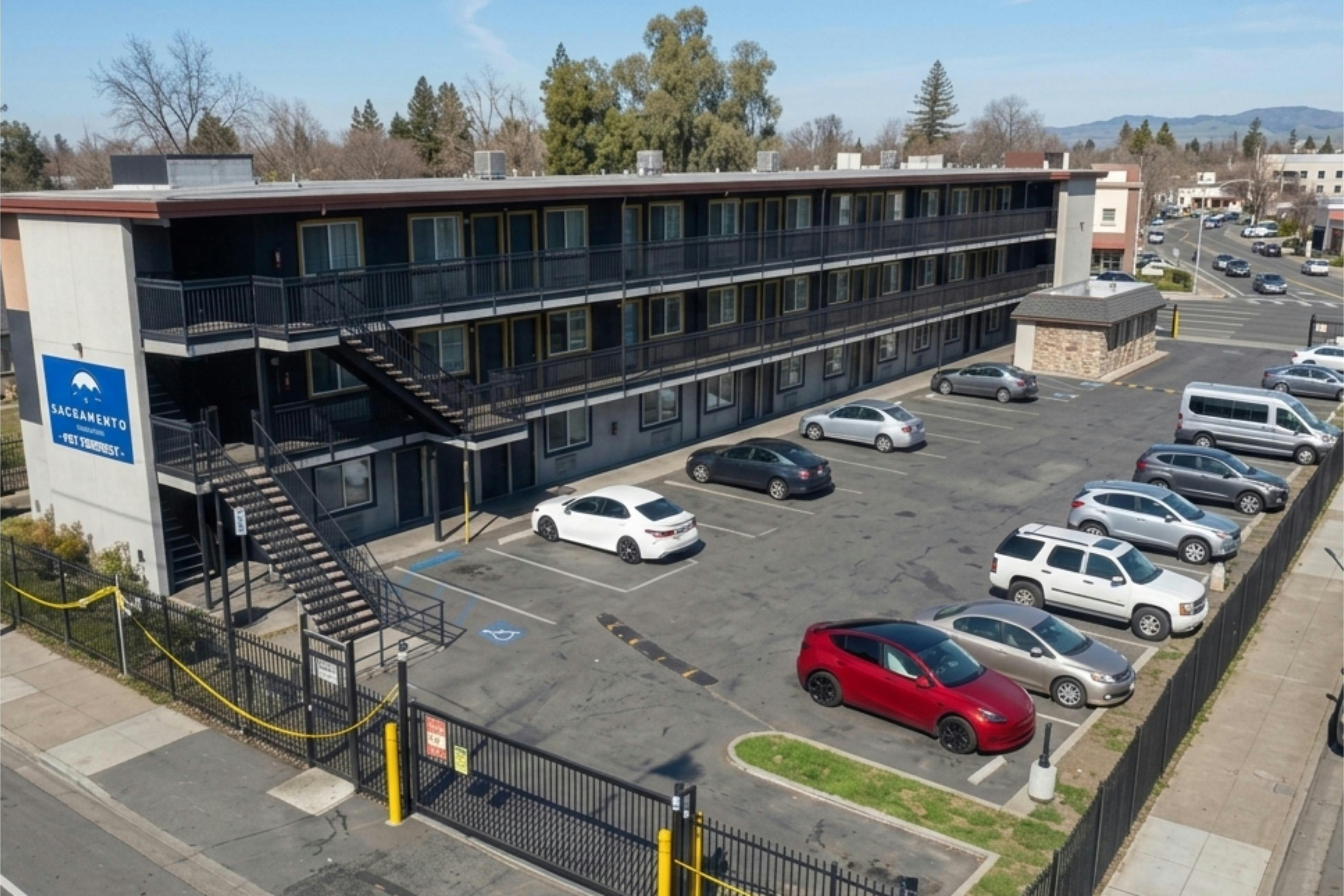 Sacramento Inn & Suites Cal Expo I-80 31/35