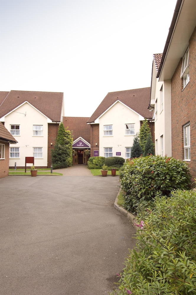 Premier Inn Tamworth Central 33/37