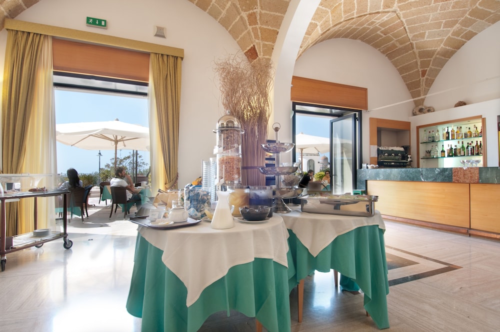 Grand Mediterraneo 32/42