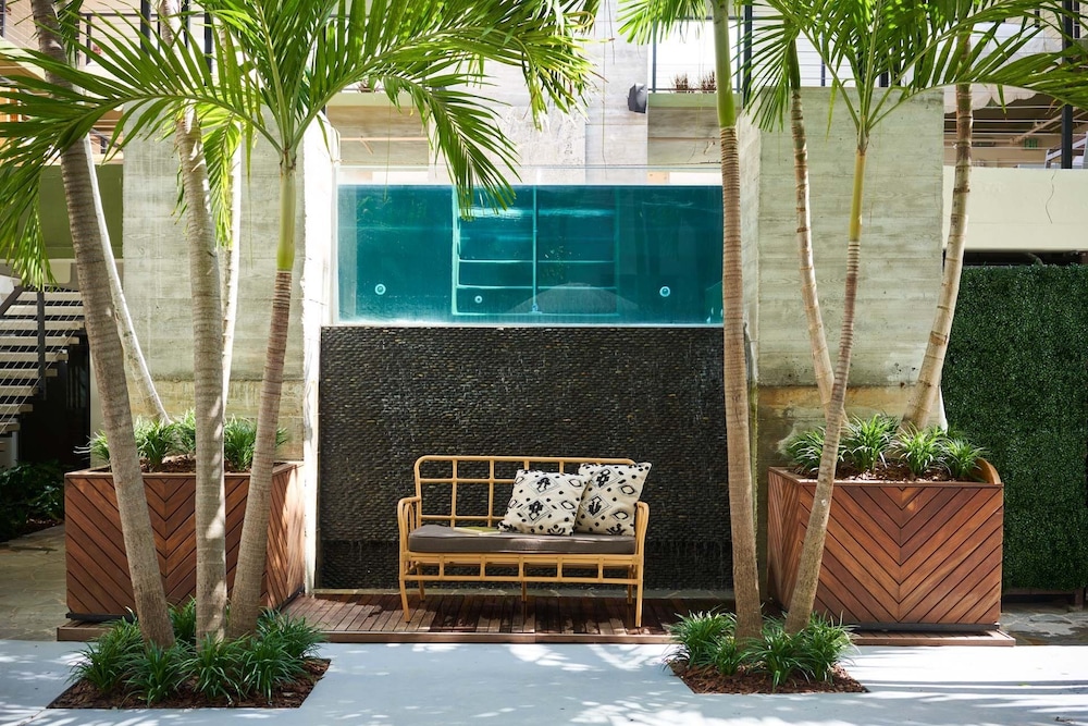 Balfour Miami Beach, a Registry Collection Hotel 12/81