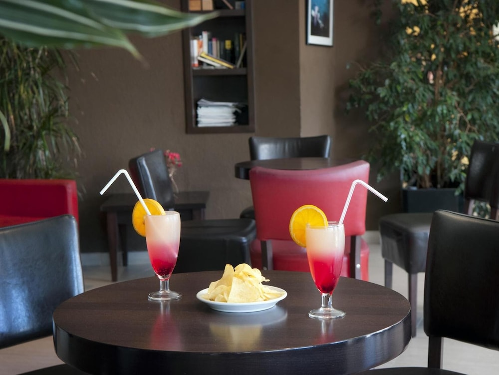 Hotel Les Illes 31/50