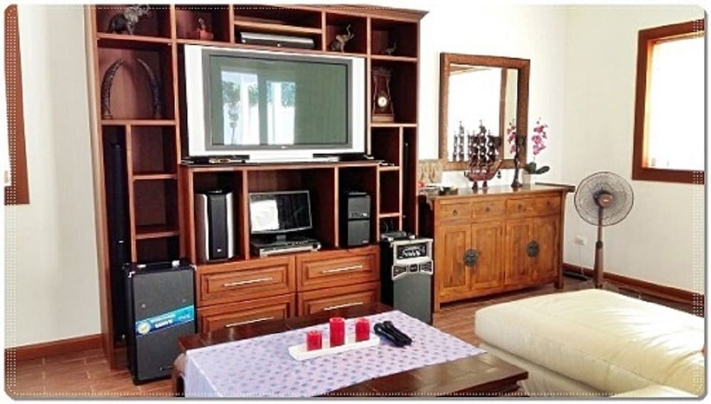 Wongsuwan Pool Villa 18/50