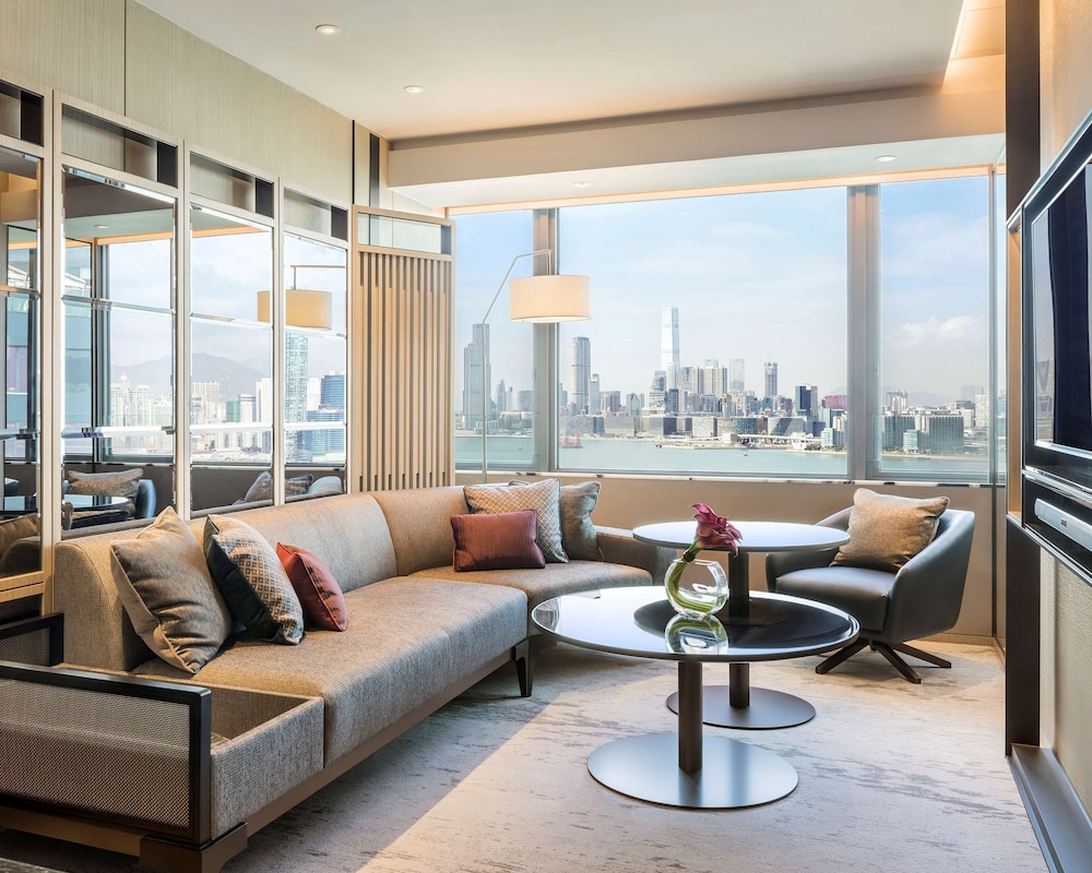 Hyatt Centric Victoria Harbour 37/70