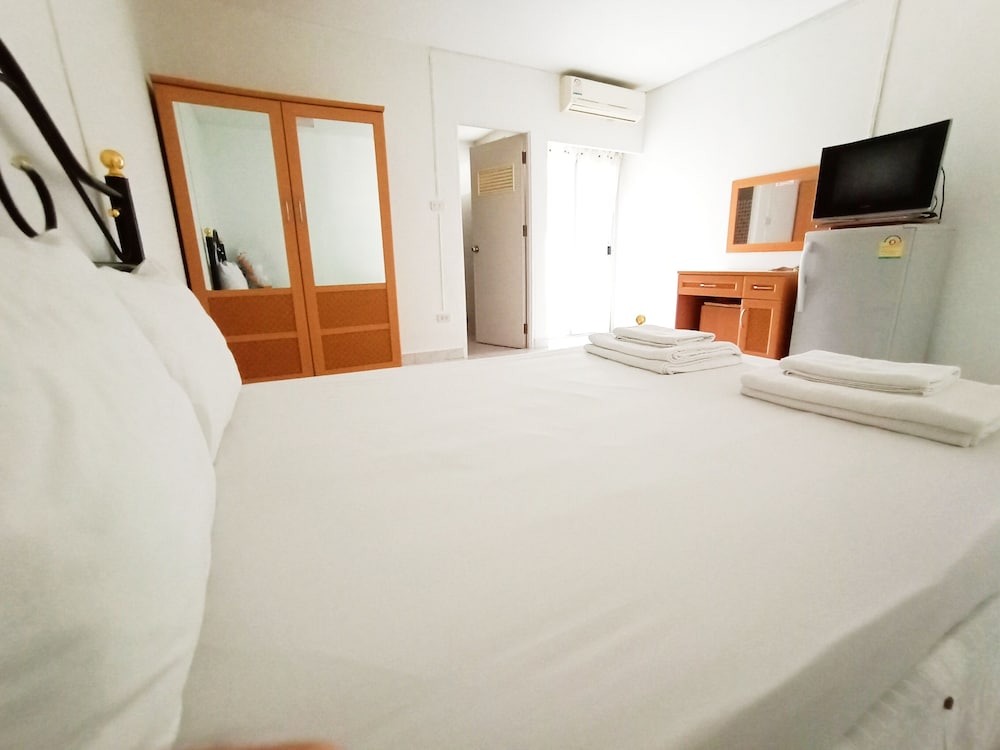 Chiangmai Lodge 14/52