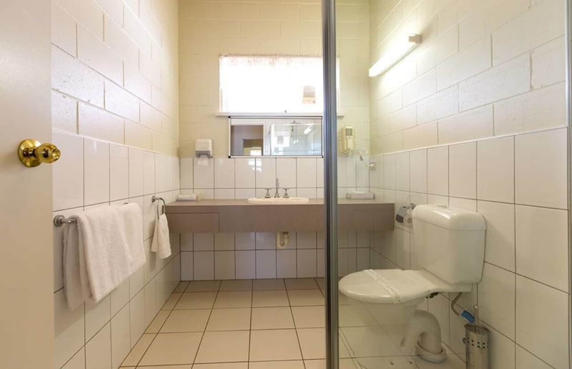 جناح بسرير كوين وسرير فردي، Comfort Inn & Suites King Avenue 4/5