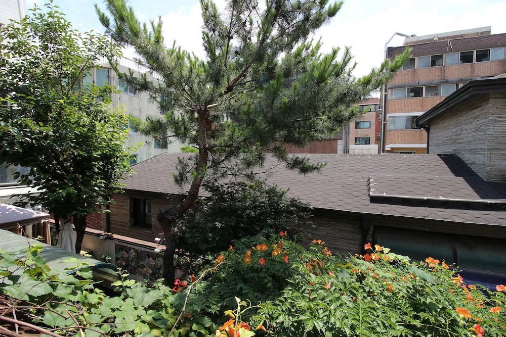 Bunk Guest House - Hostel 59/72