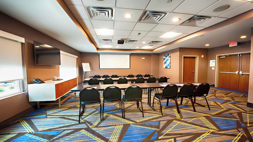 Holiday Inn Express & Suites Houston SW - Galleria Area 21/27