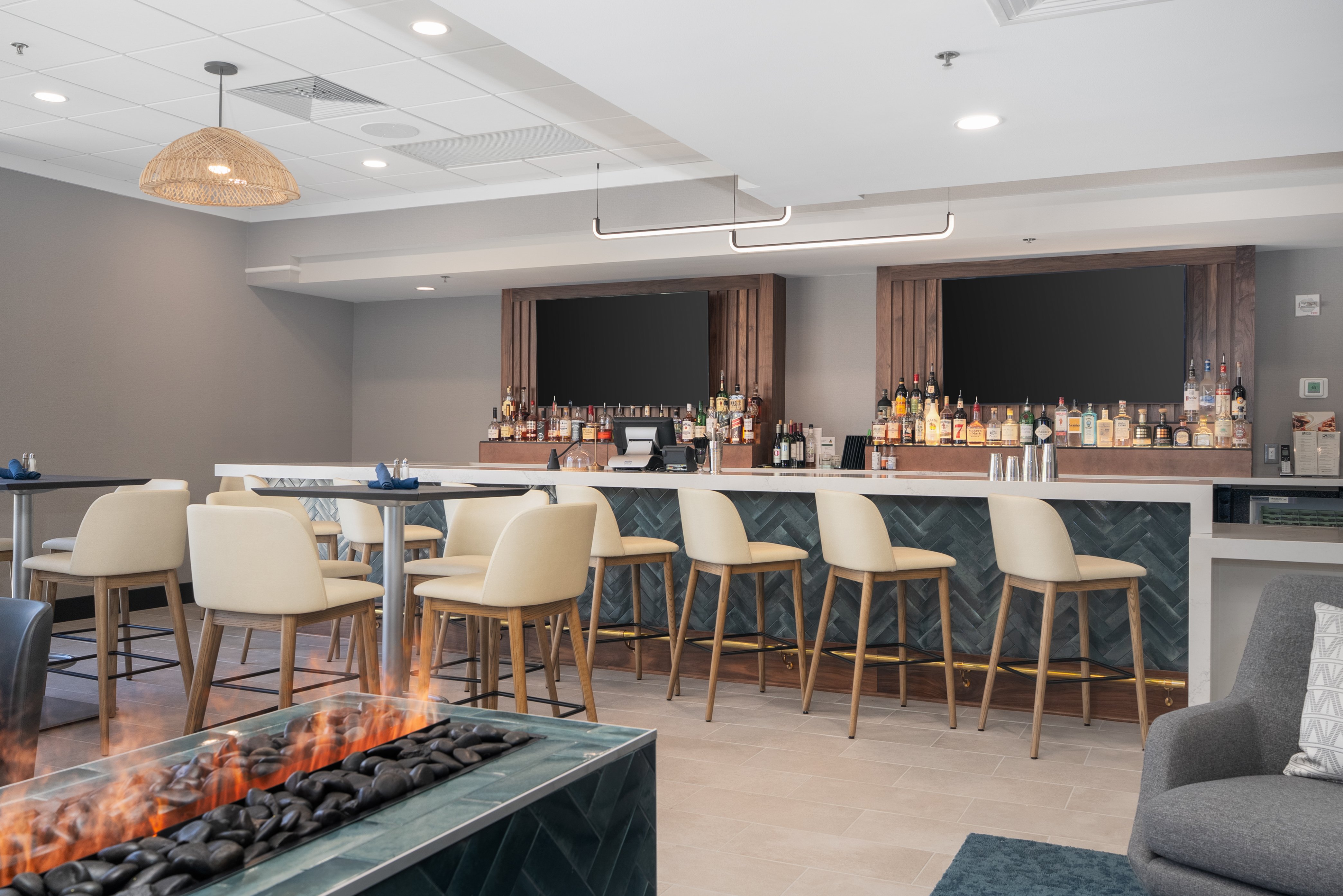 Holiday Inn Portland-By The Bay 59/74