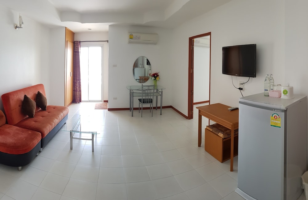 Bt Grand Condotel 35/64
