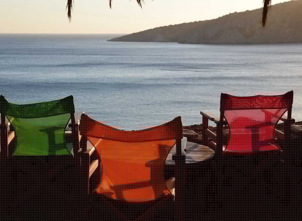 Emporios Bay Hotel 56/64