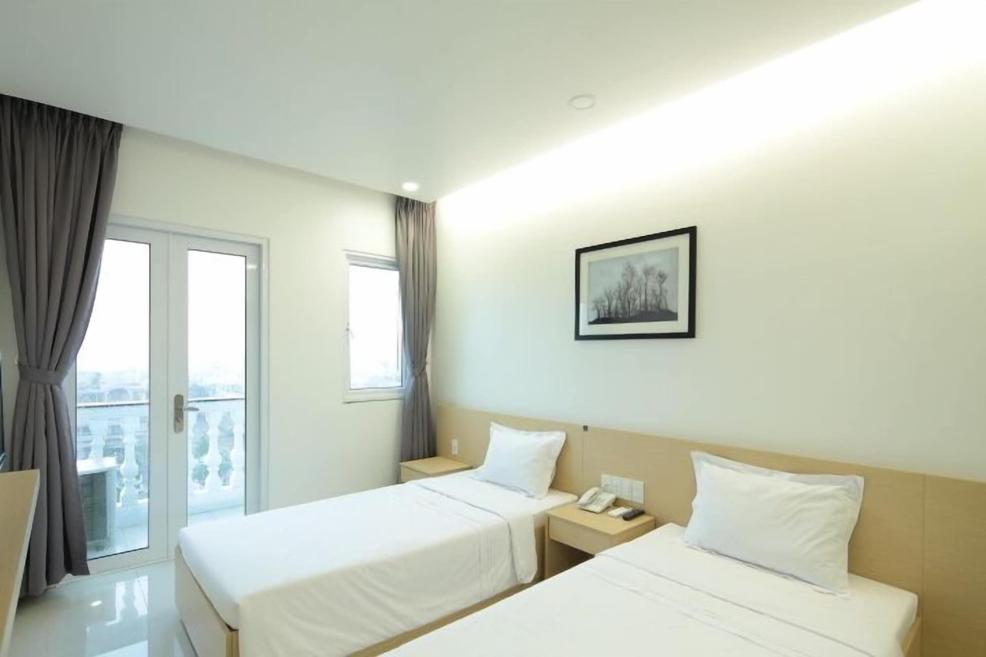Deluxe, Twin Beds