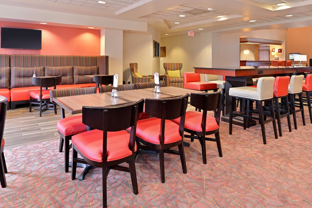 Holiday Inn Express Portland West/hillsboro, An Ihg Hotel 53/73