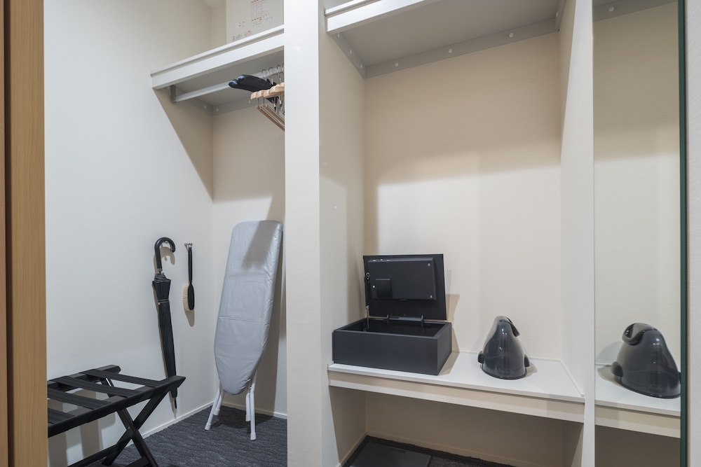 Tomoya Residence Hotel Kyoto Nijo Takakura 59/65