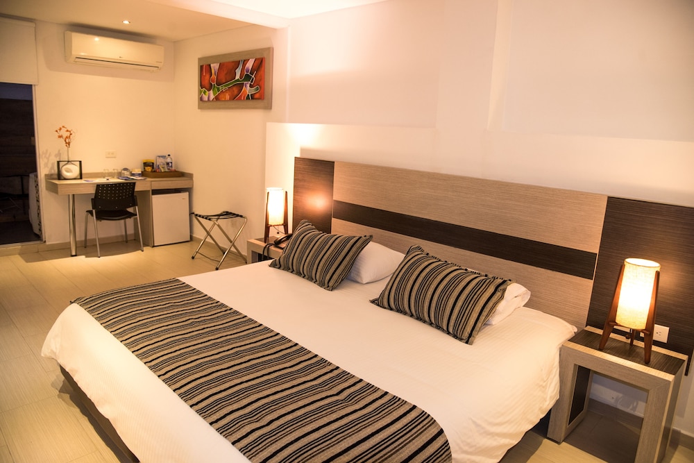 Hotel Toscana Plaza 21/65