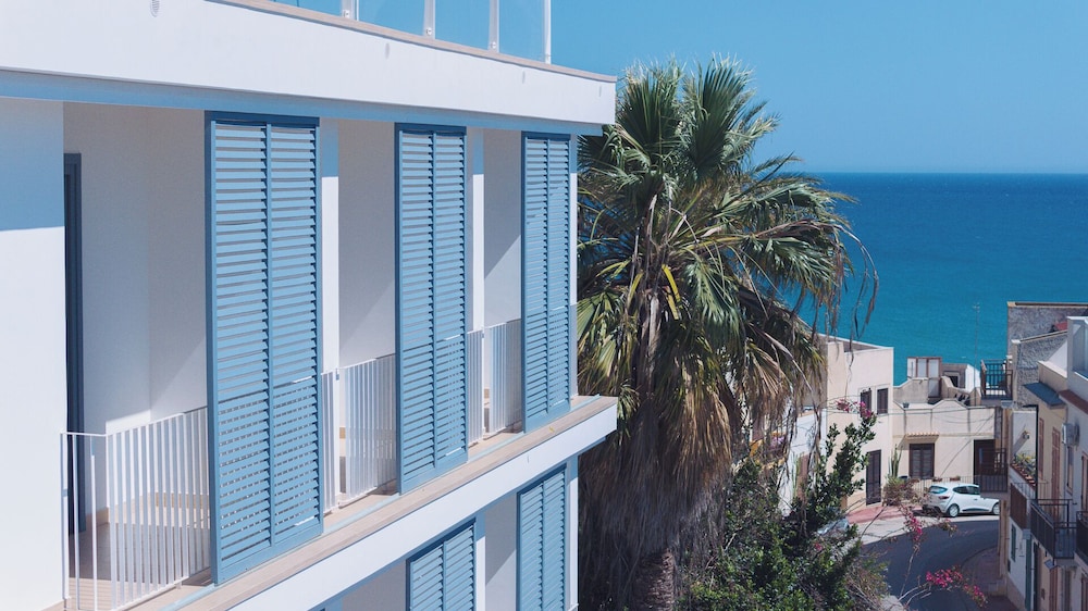Selinunte Boutique Hotel 2/60