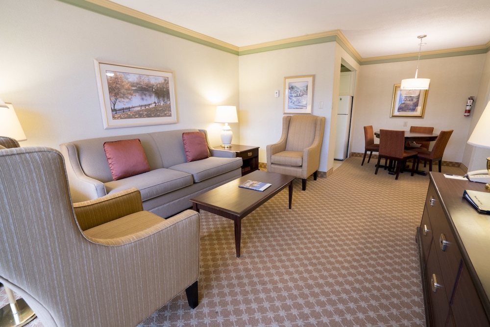 Royal Scot Hotel & Suites, Trademark Collection by Wyndham 44/76