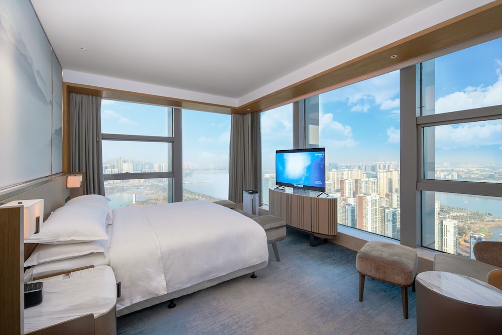 Four Points by Sheraton Wuhan, Jiangxia 11/50