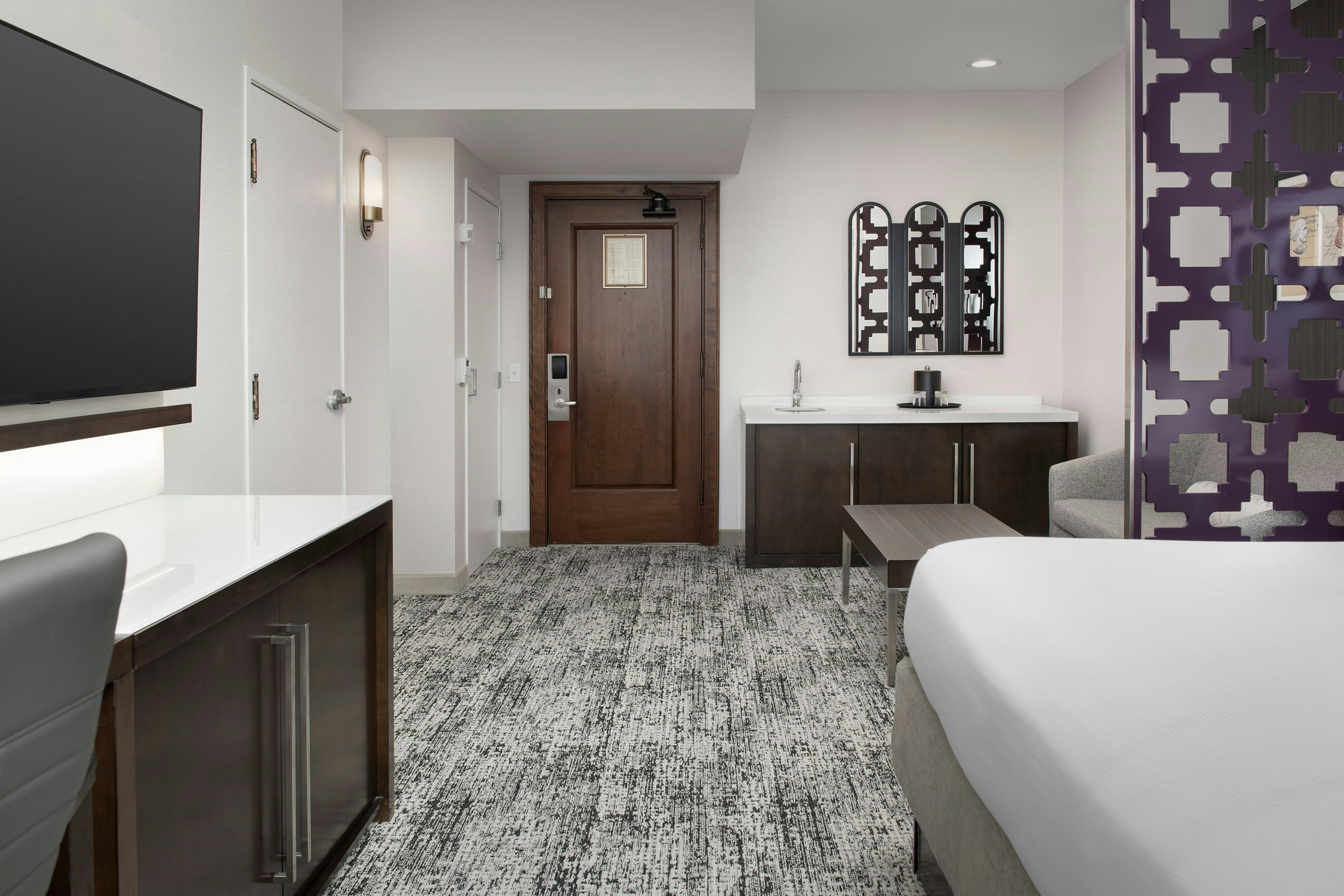 Courtyard By Marriott San Diego Downtown 16/45