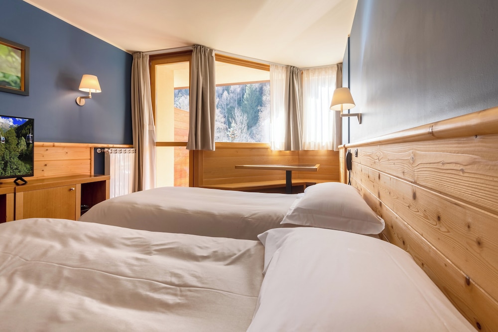 Hotel Garnì Pegra 24/76