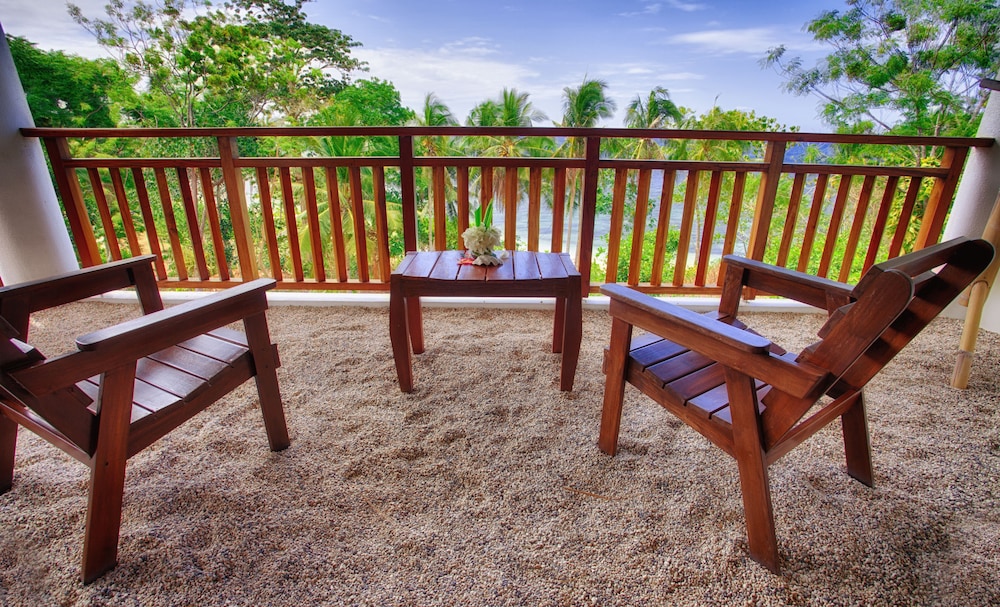 Amun Ini Beach Resort & Spa 35/50