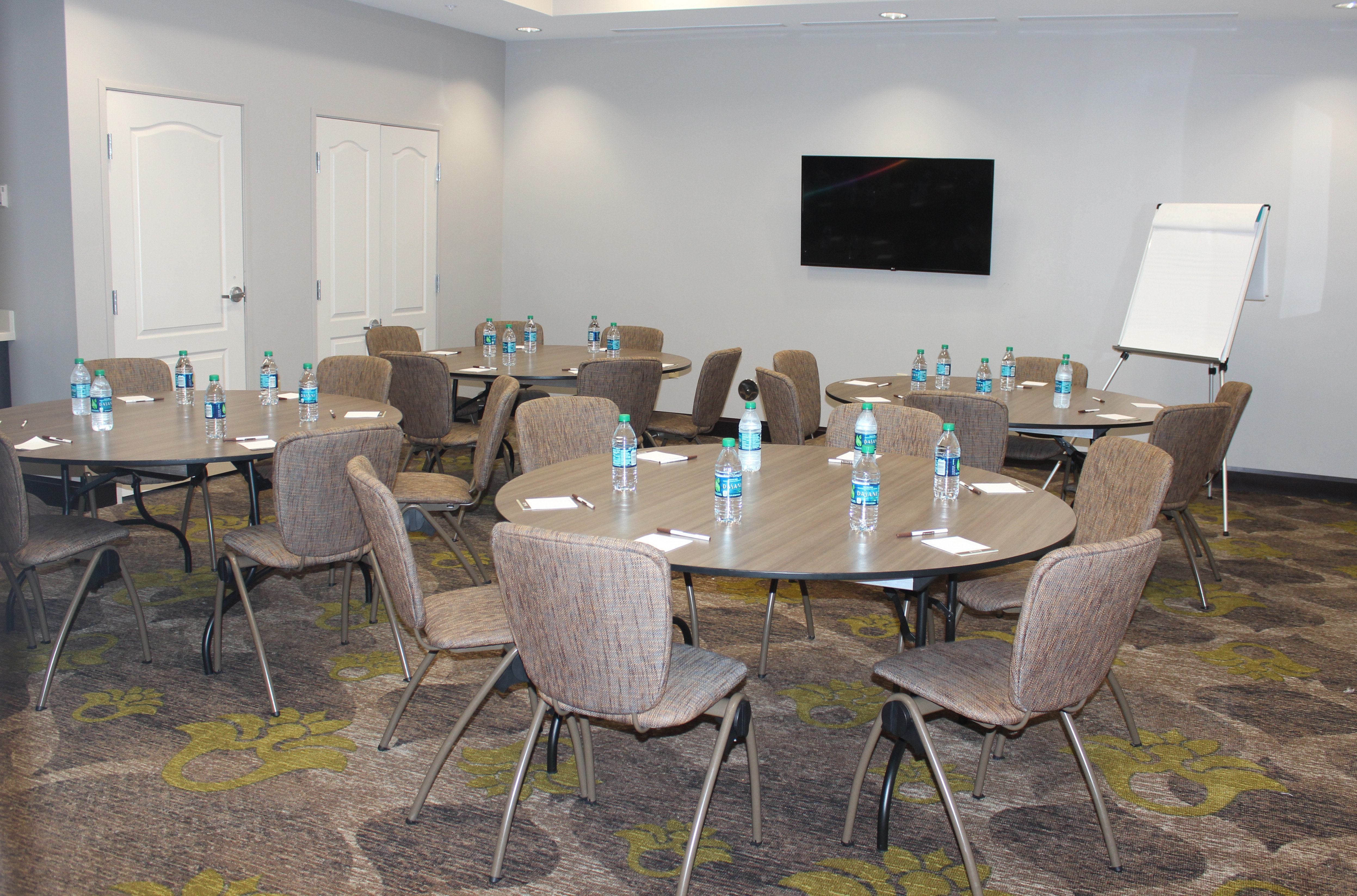 STAYBRIDGE SUITES MIAMISBURG 69/78
