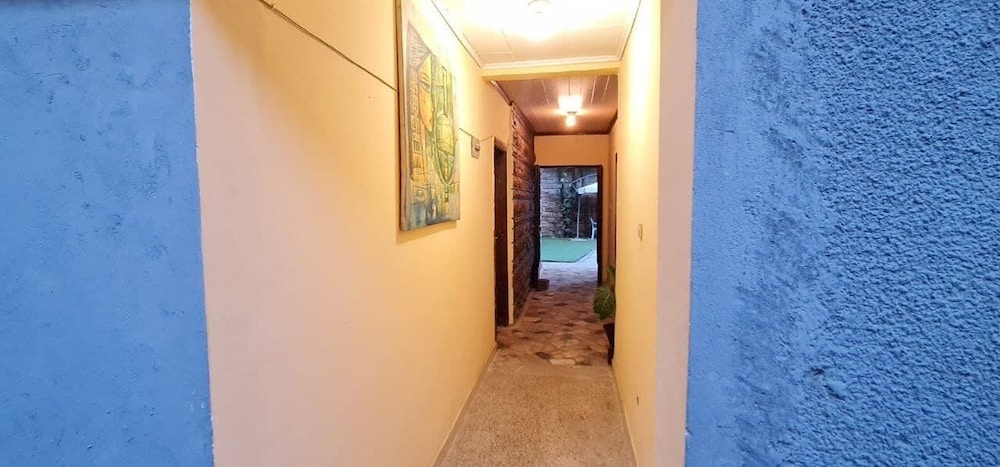 Lucy Guest House B&B 24/32