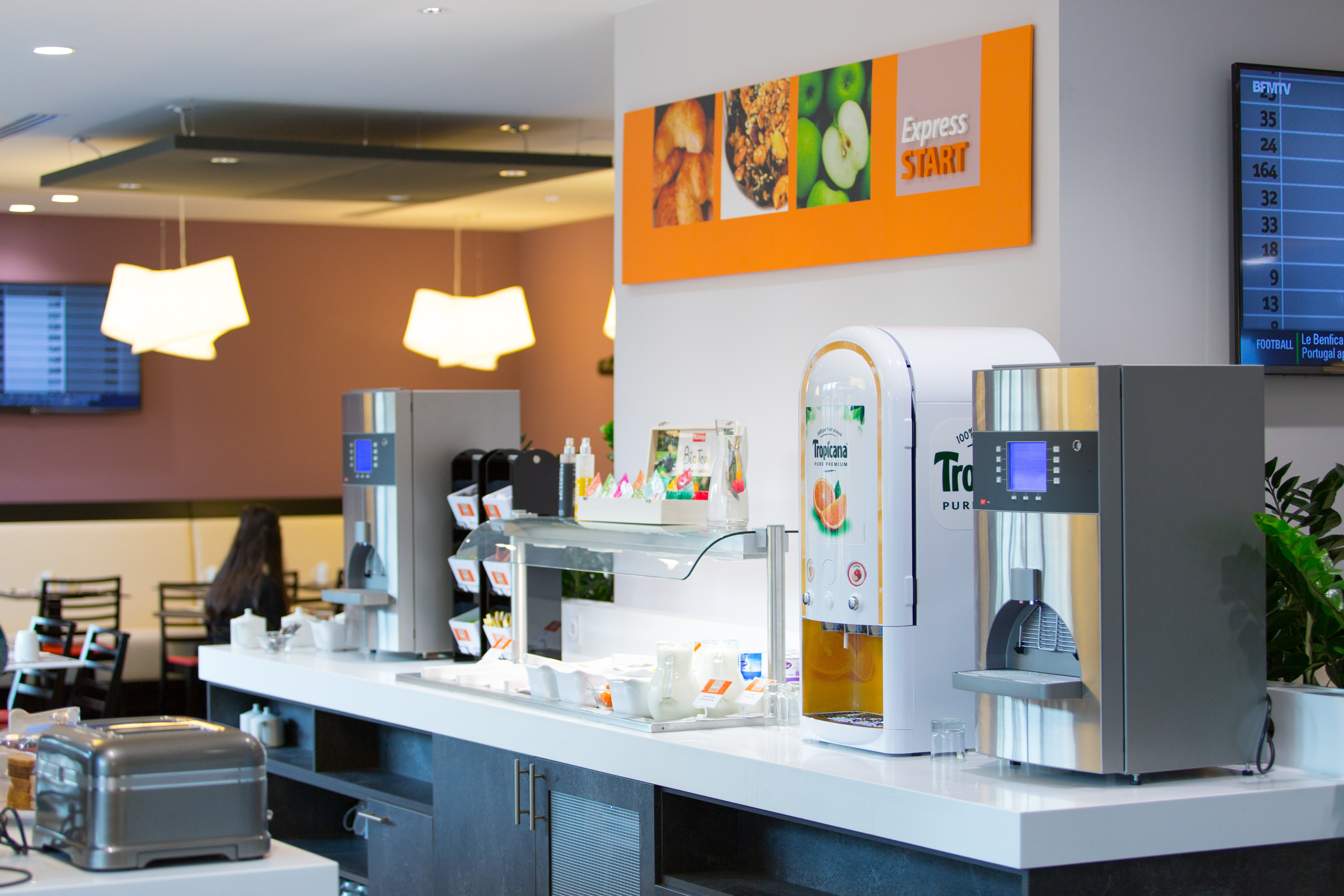 土伦圣穆塞智选假日酒店(HOLIDAY INN EXPRESS TOULON EST) 图片3