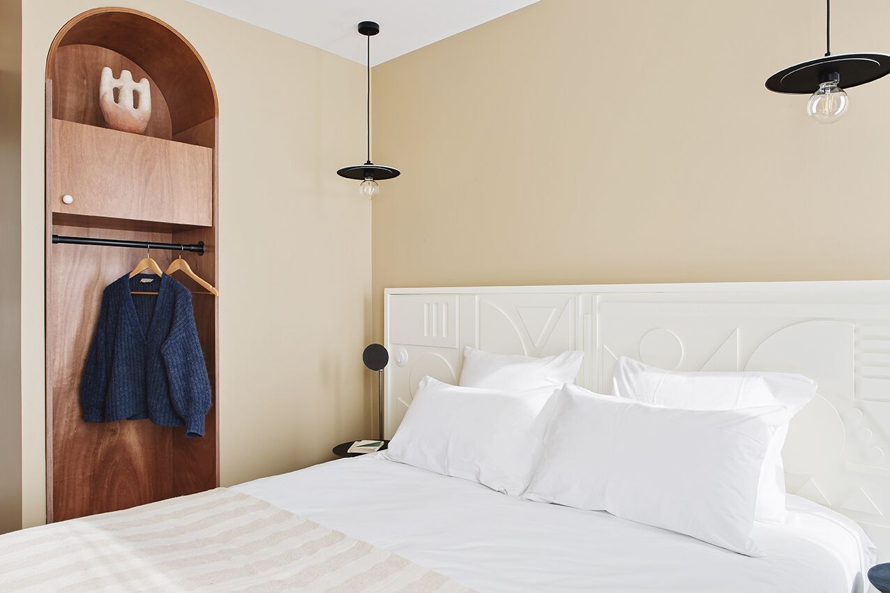 COMFORT, DOUBLE BED