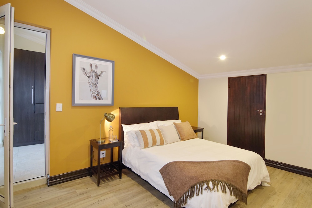 Sandown Guesthouse 7/49