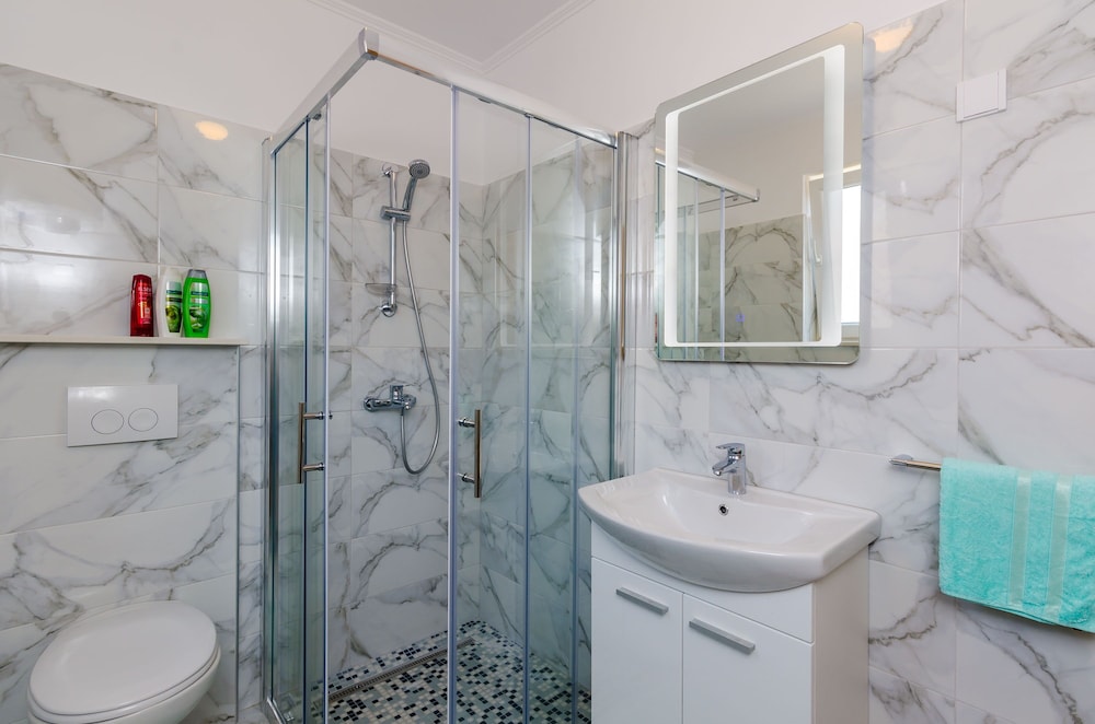 Apartments & Rooms V&M 46/50