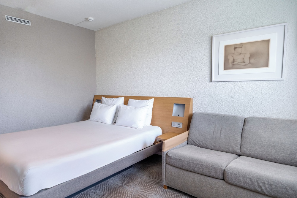 Novotel Poissy Orgeval 13/49