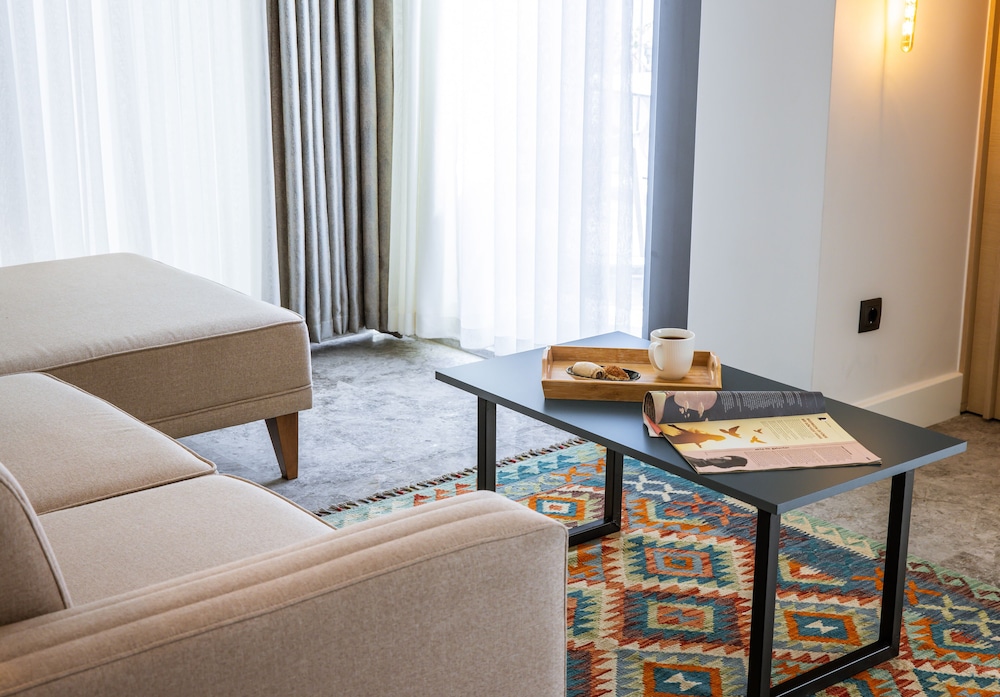 Sole Suites 26/49