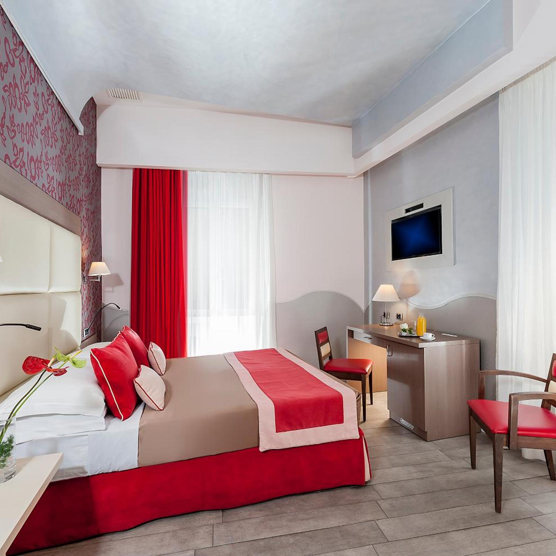 Room, Double Bed