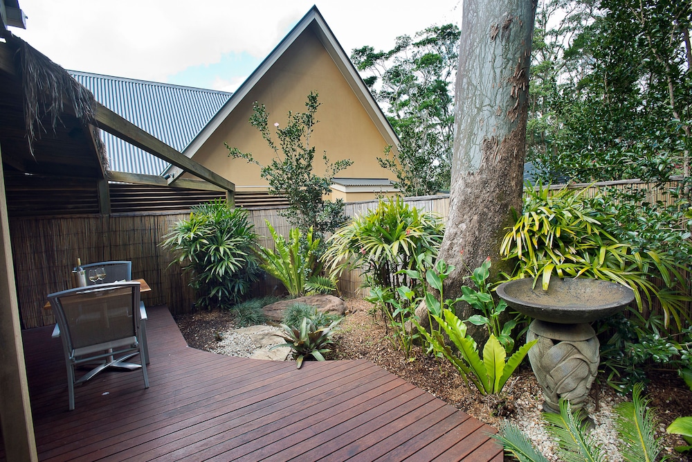 WITCHES FALLS COTTAGES 3/51