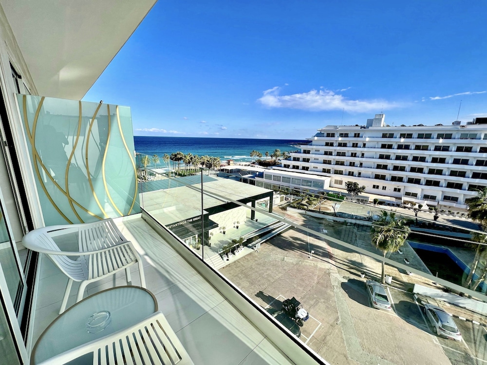 康斯坦丁诺斯大海滩酒店(Constantinos The Great Beach Hotel) 图片4