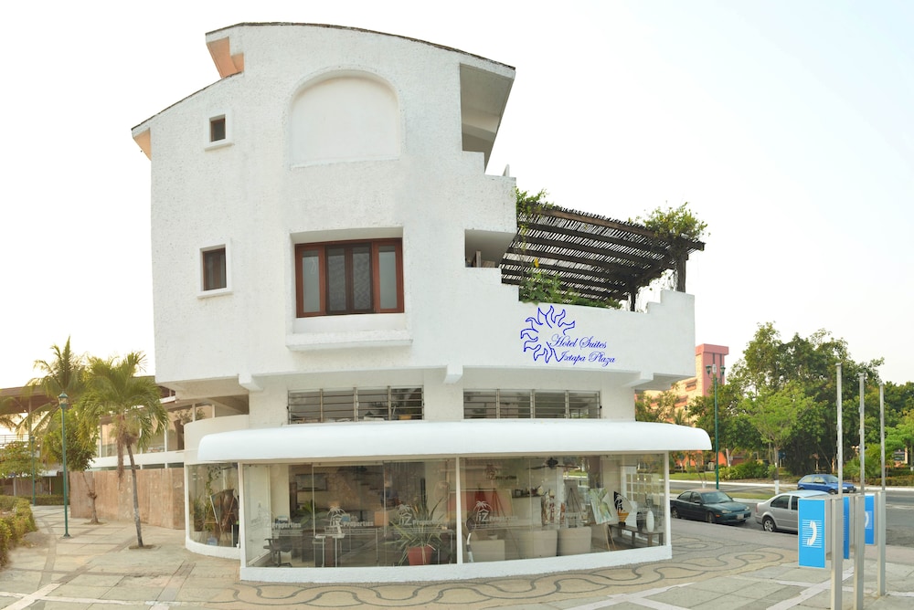 Suites Ixtapa Plaza 1/50