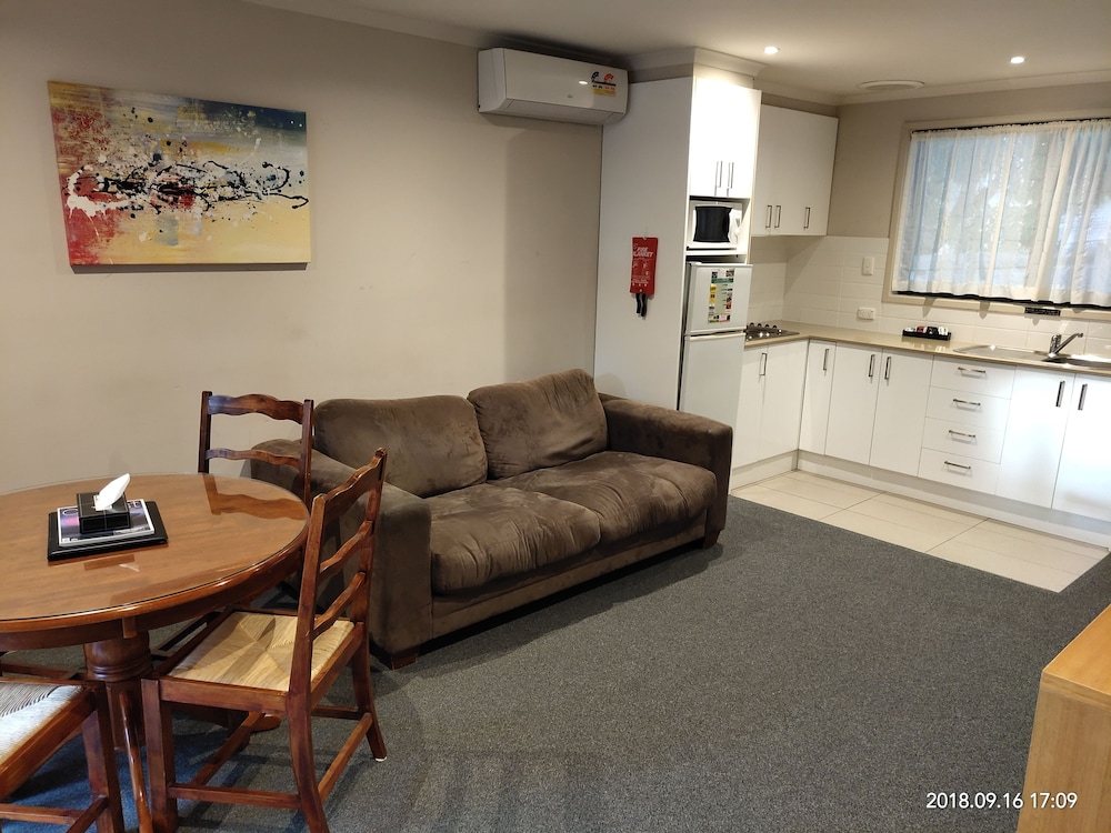 The Coachman Motel Units 41/71