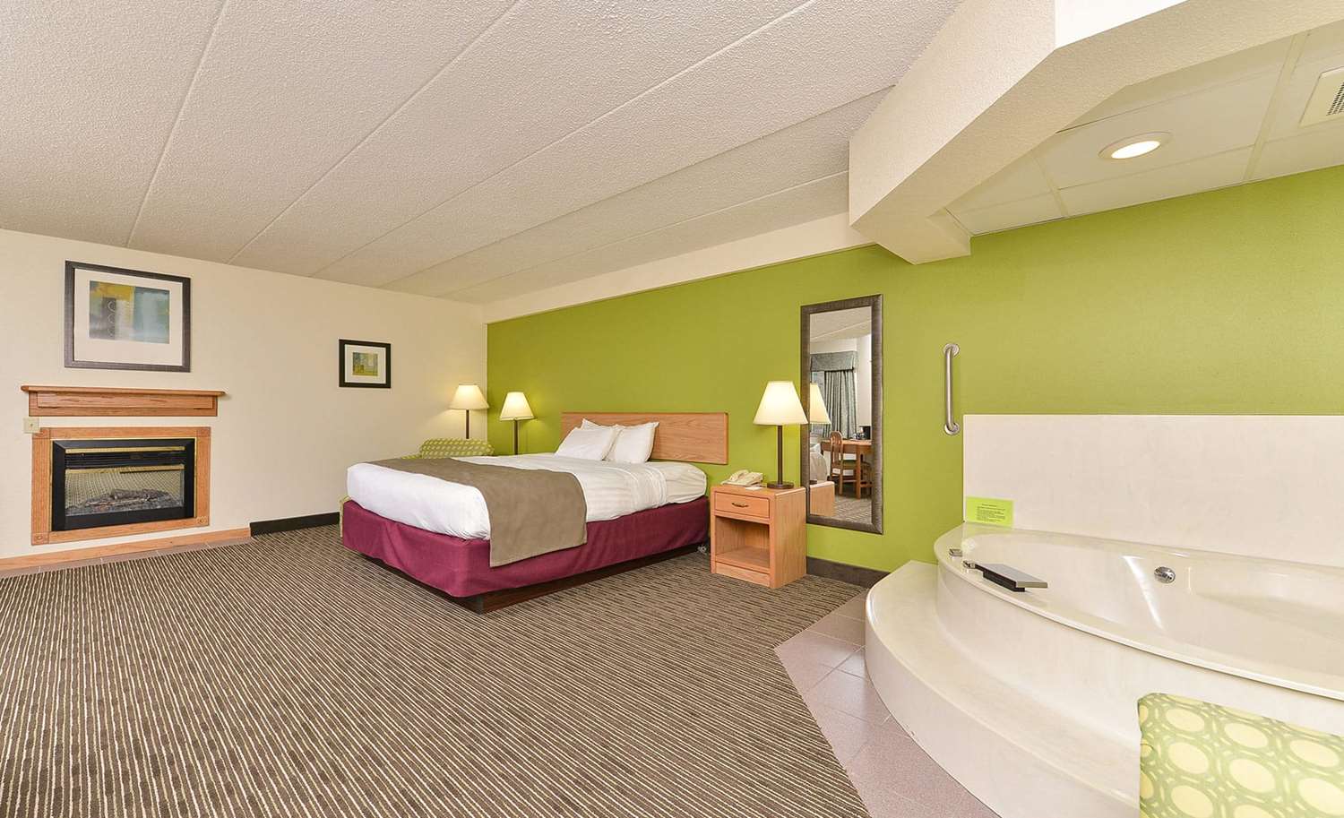 Inn at Rehoboth 18/65