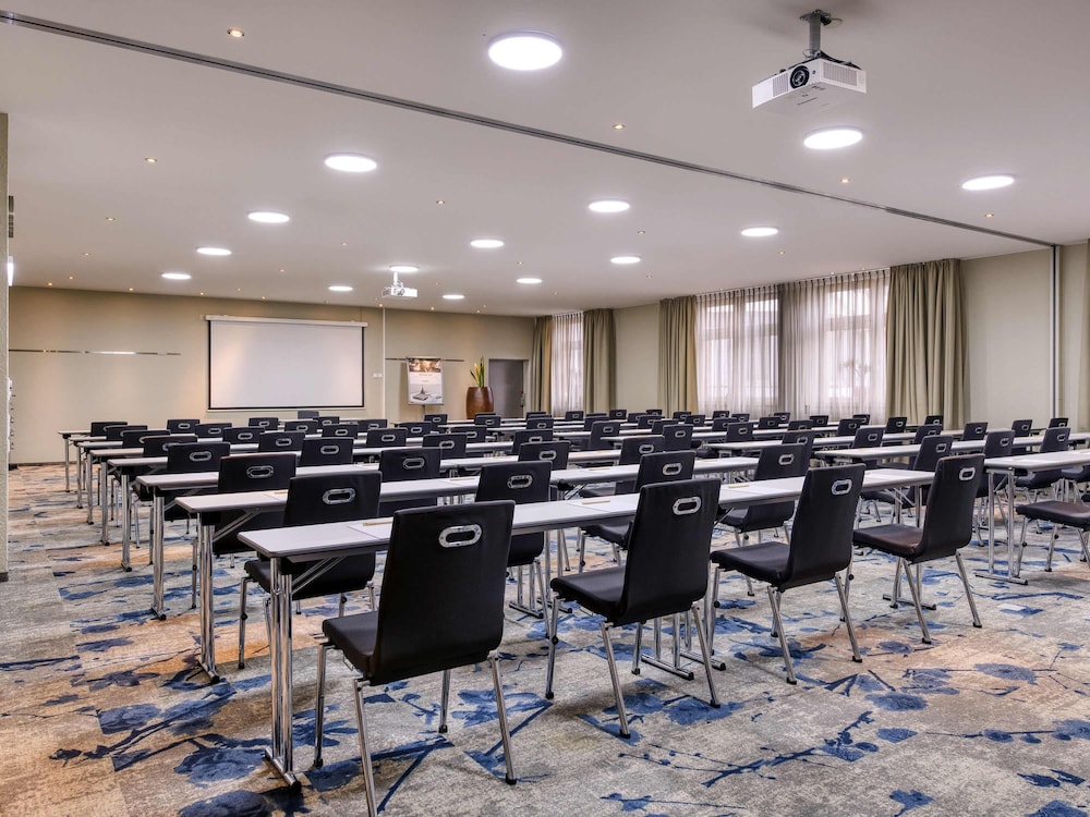 Mercure Hotel Duisburg City 63/68