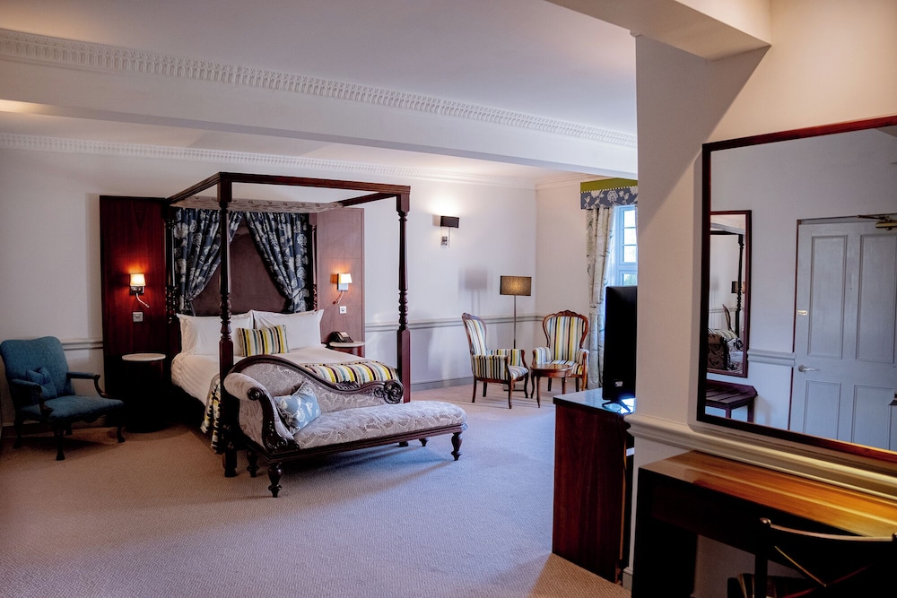 Nunsmere Hall Hotel 11/50