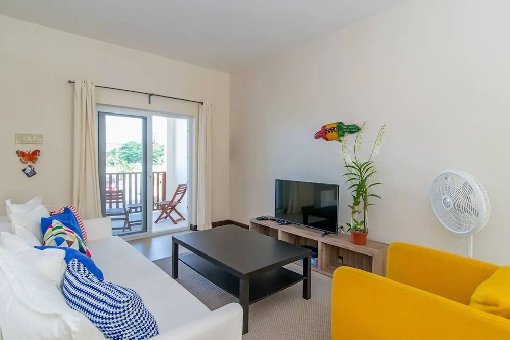 Nianna Coral Bay Splendid Townhouse 21/50