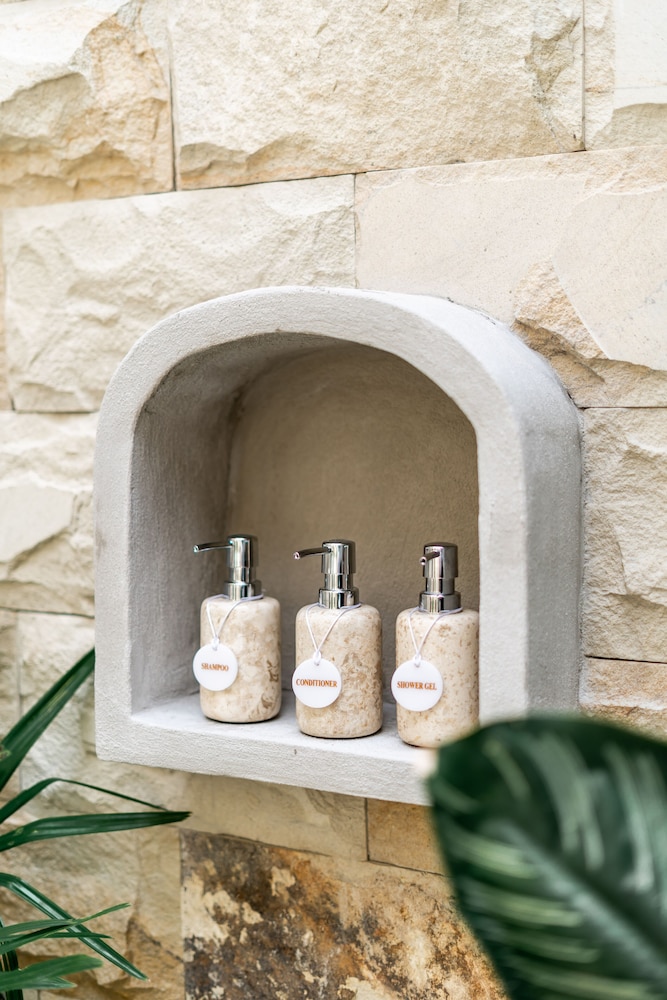 Shanti Boutique Retreat 36/57