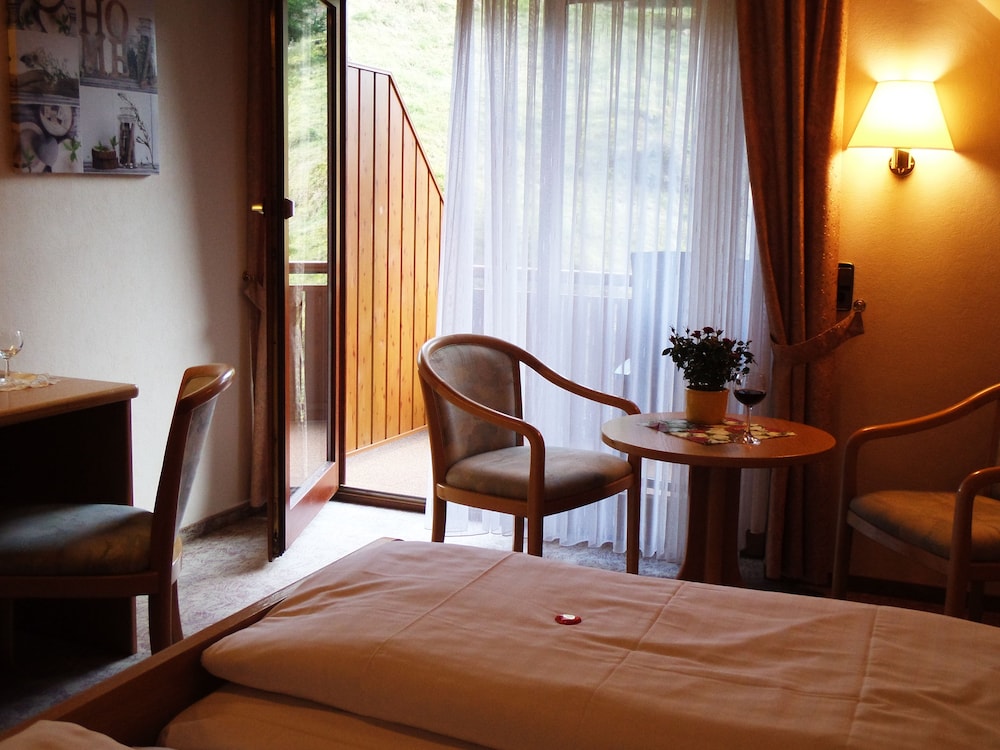 Gasthof Blume 22/50