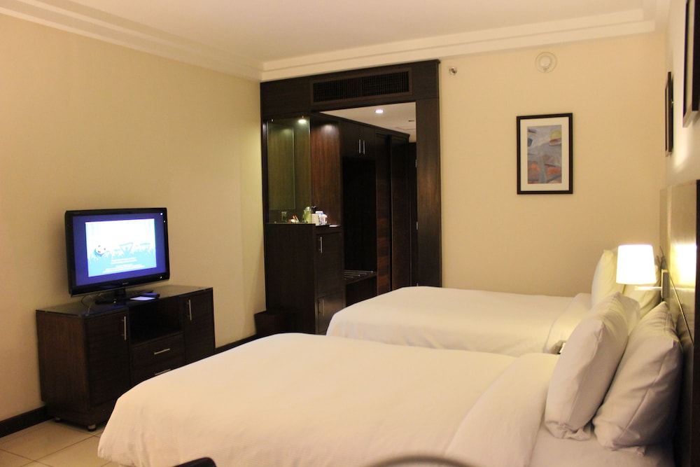 DoubleTree by Hilton Hotel Aqaba 13/70