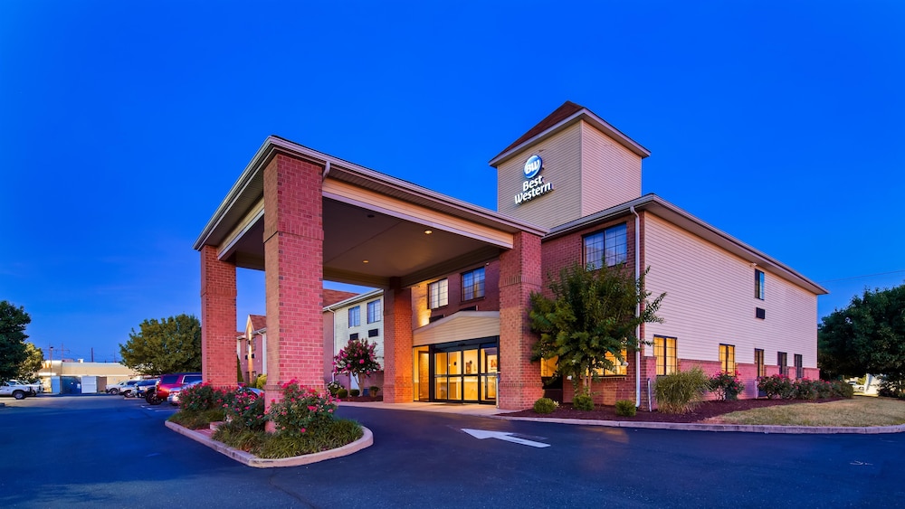 Best Western Denton Inn 1/17