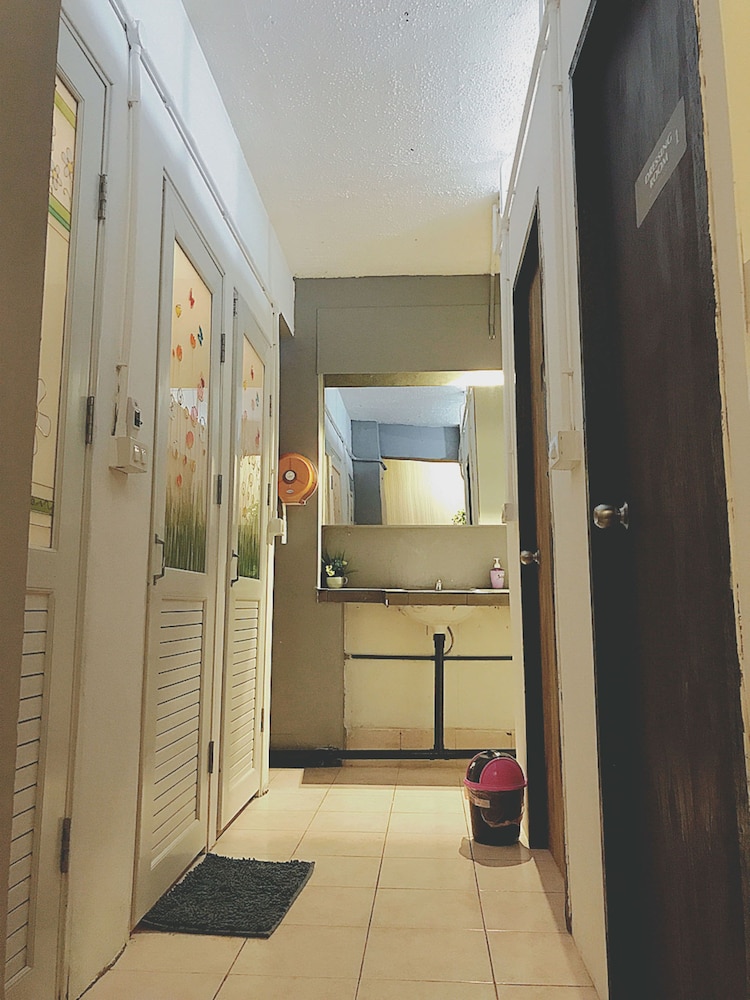 We Hostel Hatyai 7/32