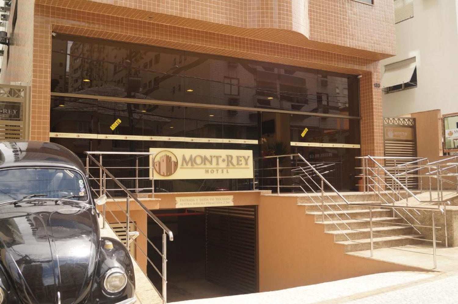 Mont Rey Hotel 10/17