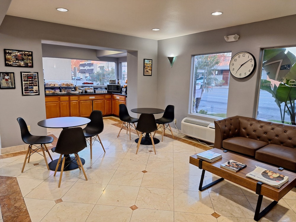 Portofino Inn Burbank 22/42
