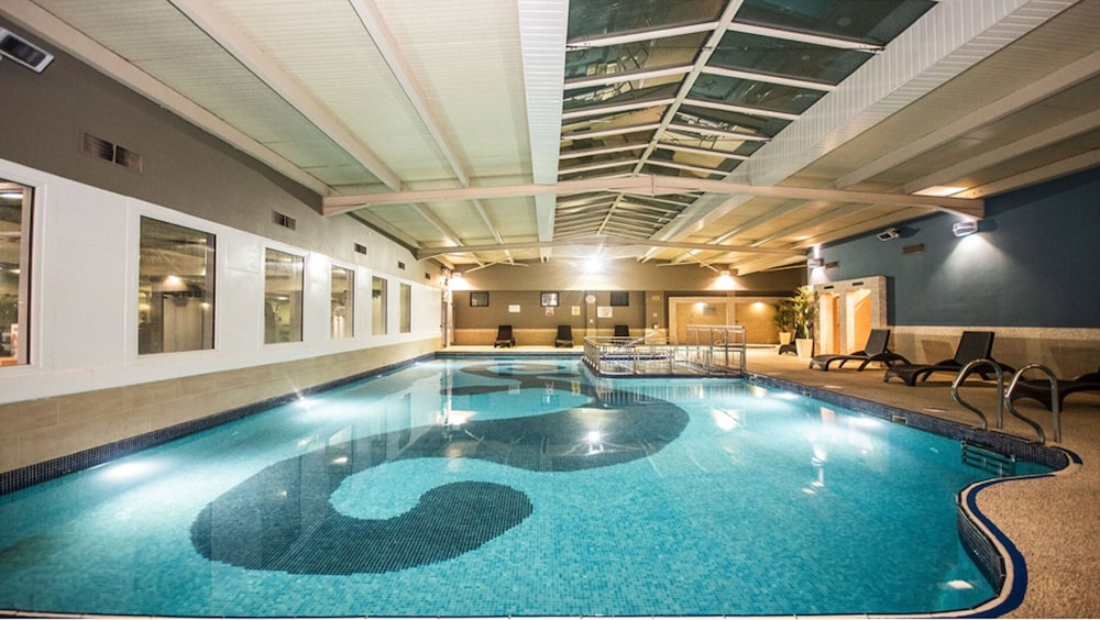 Riverside Park Hotel And Leisure Club 7/65