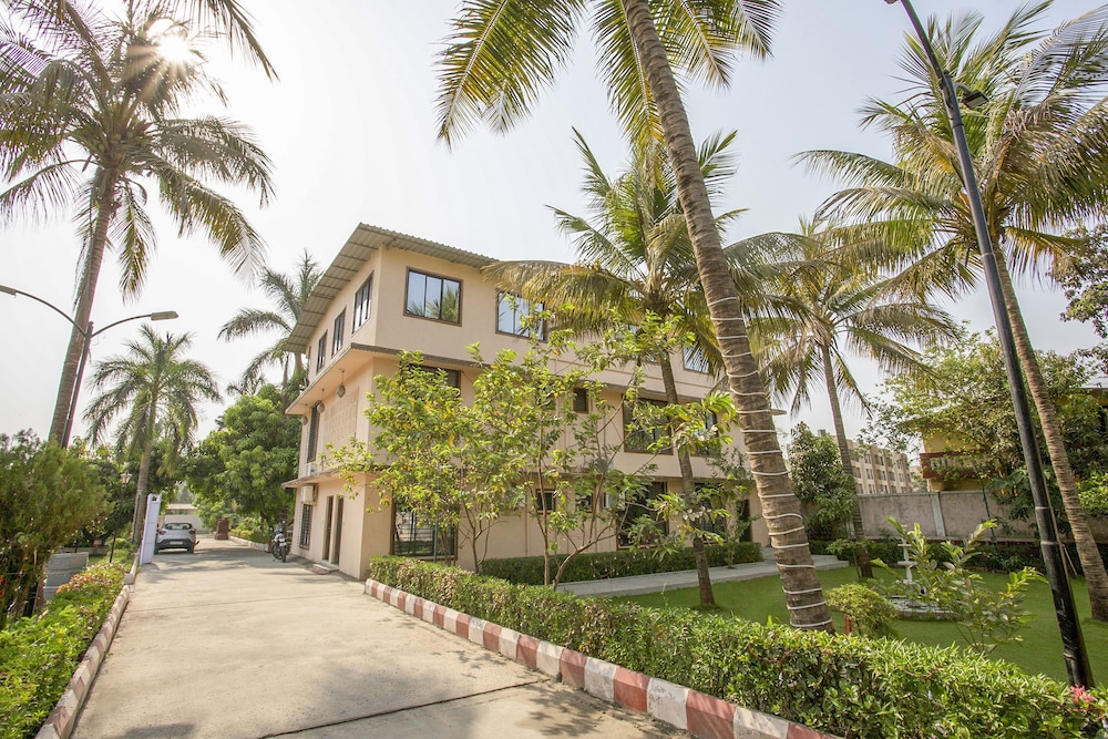 Pushp Vatika Resort & Lawns 57/60